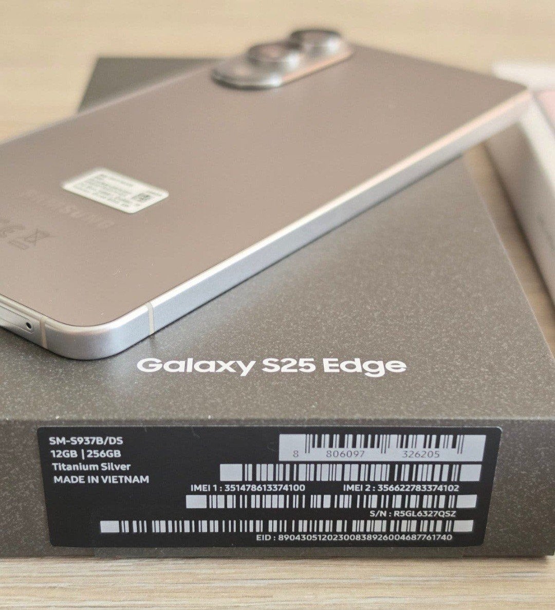Samsung Galaxy S25 Edge, Ophalen of Verzenden, Zo goed als nieuw, Zwart