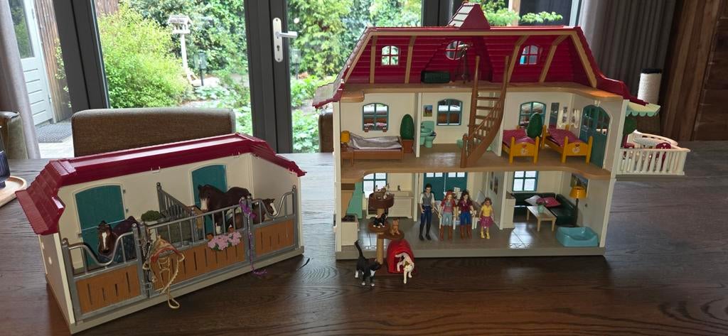 Schleich huis compleet, Ophalen