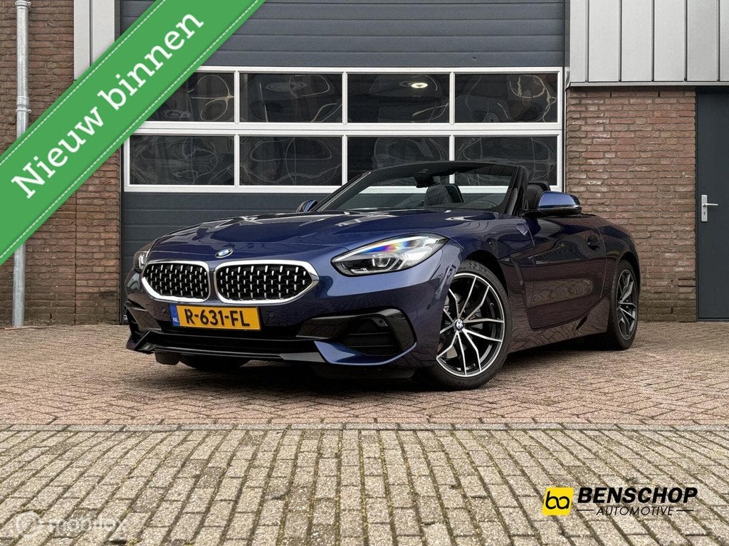 BMW Z4 Roadster sDrive20i High Executive Kuipstoelen Navi Ca, Automaat, 1998 cc, Achterwielaandrijving, 4 cilinders