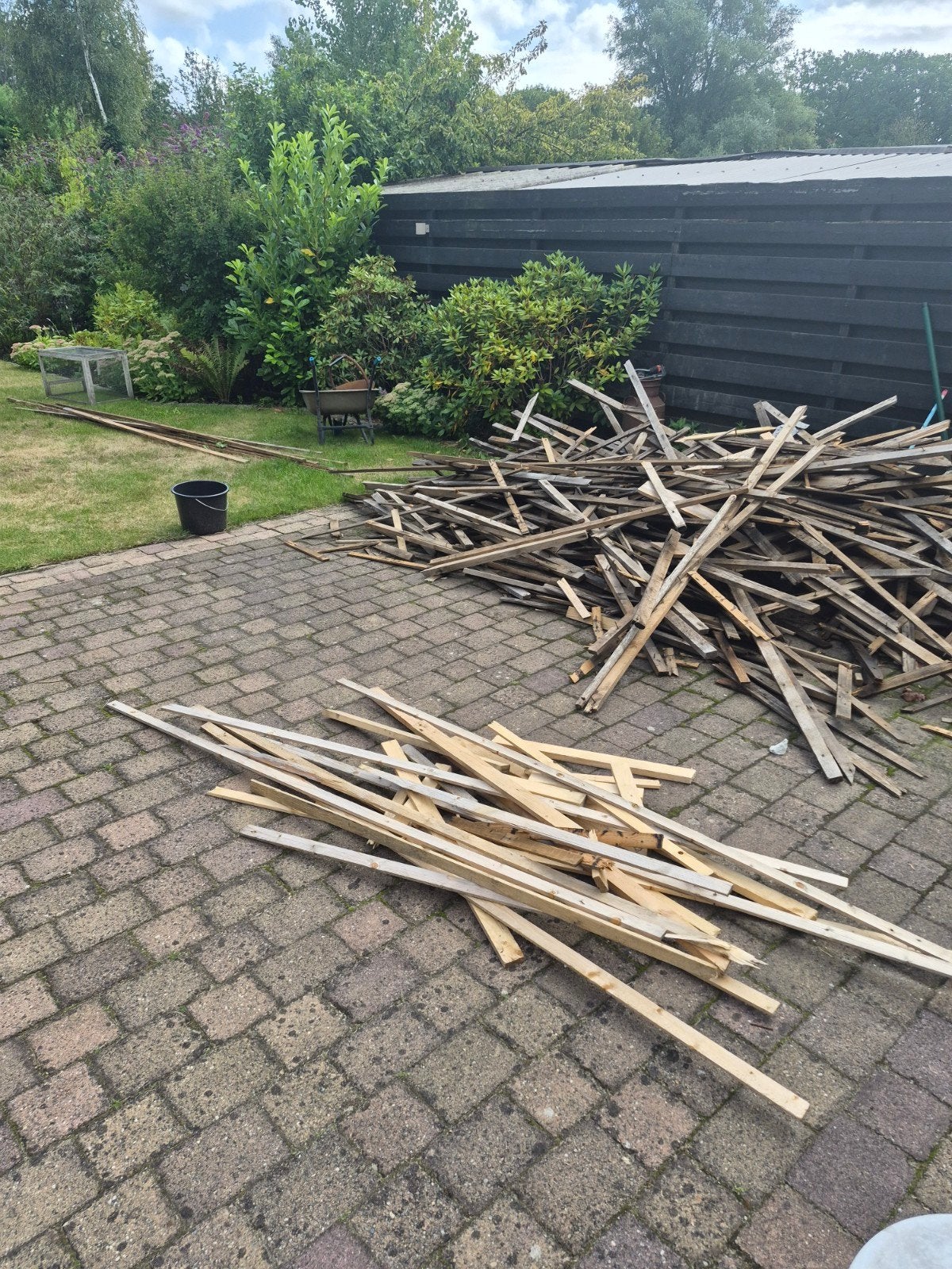 Gratis houten latjes, Minder dan 3 m³, Ophalen