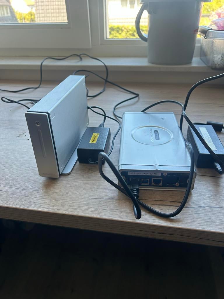 Harde schijf omhulsel met netwerkkabel en USB-C, Computers en Software, Harde schijven, Gebruikt, Server, Extern, HDD, NAS, Ophalen of Verzenden