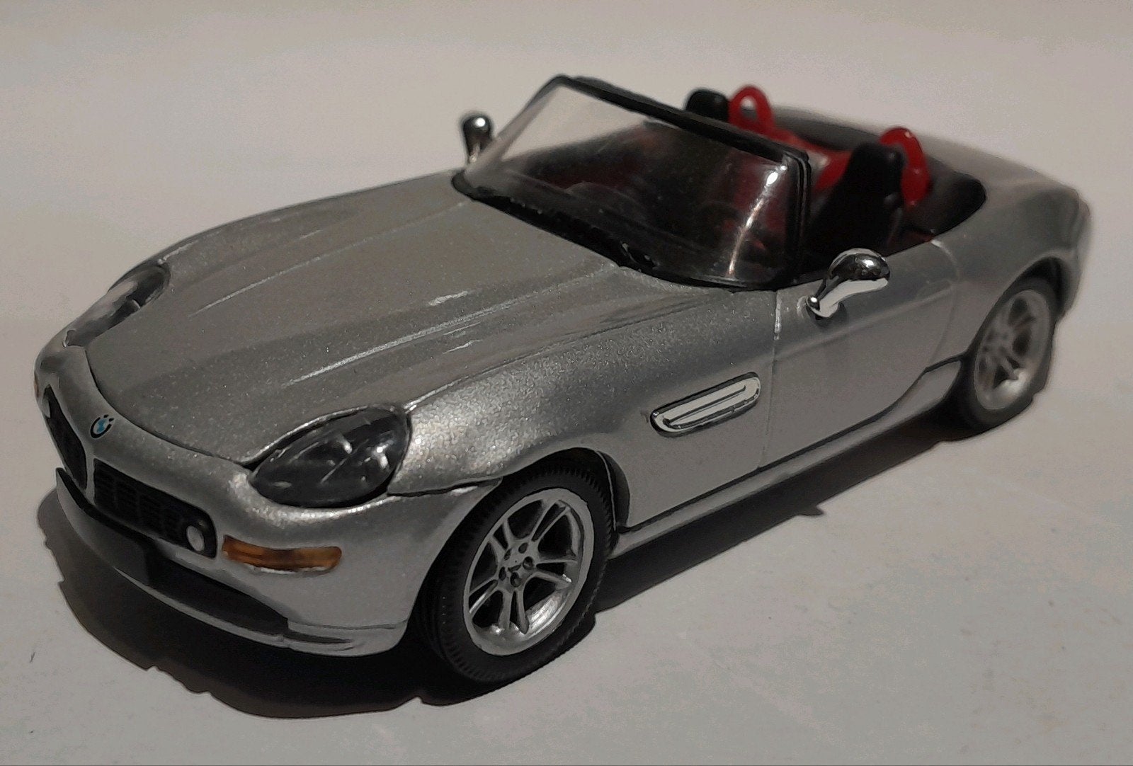 Solido BMW Z8 z.g.a.n., Ophalen of Verzenden, Zo goed als nieuw, Auto, Solido