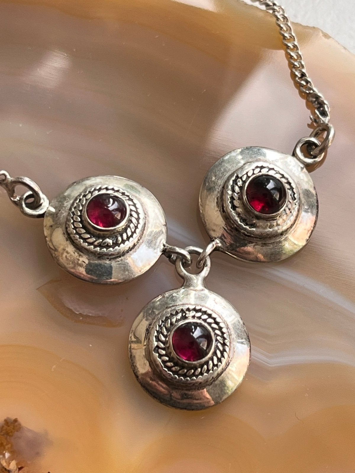 Zilveren ketting/collier met Granaat, Sieraden, Tassen en Uiterlijk, Ophalen of Verzenden, Zilver, Ketting