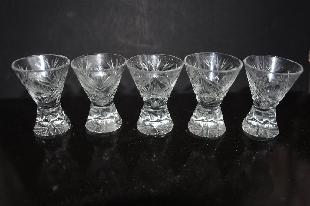 5 Art Deco Kristallen Borrelglaasjes likeur shot glazen, Verzamelen, Glas en Borrelglaasjes, Verzenden, Zo goed als nieuw, Borrel- of Shotglas