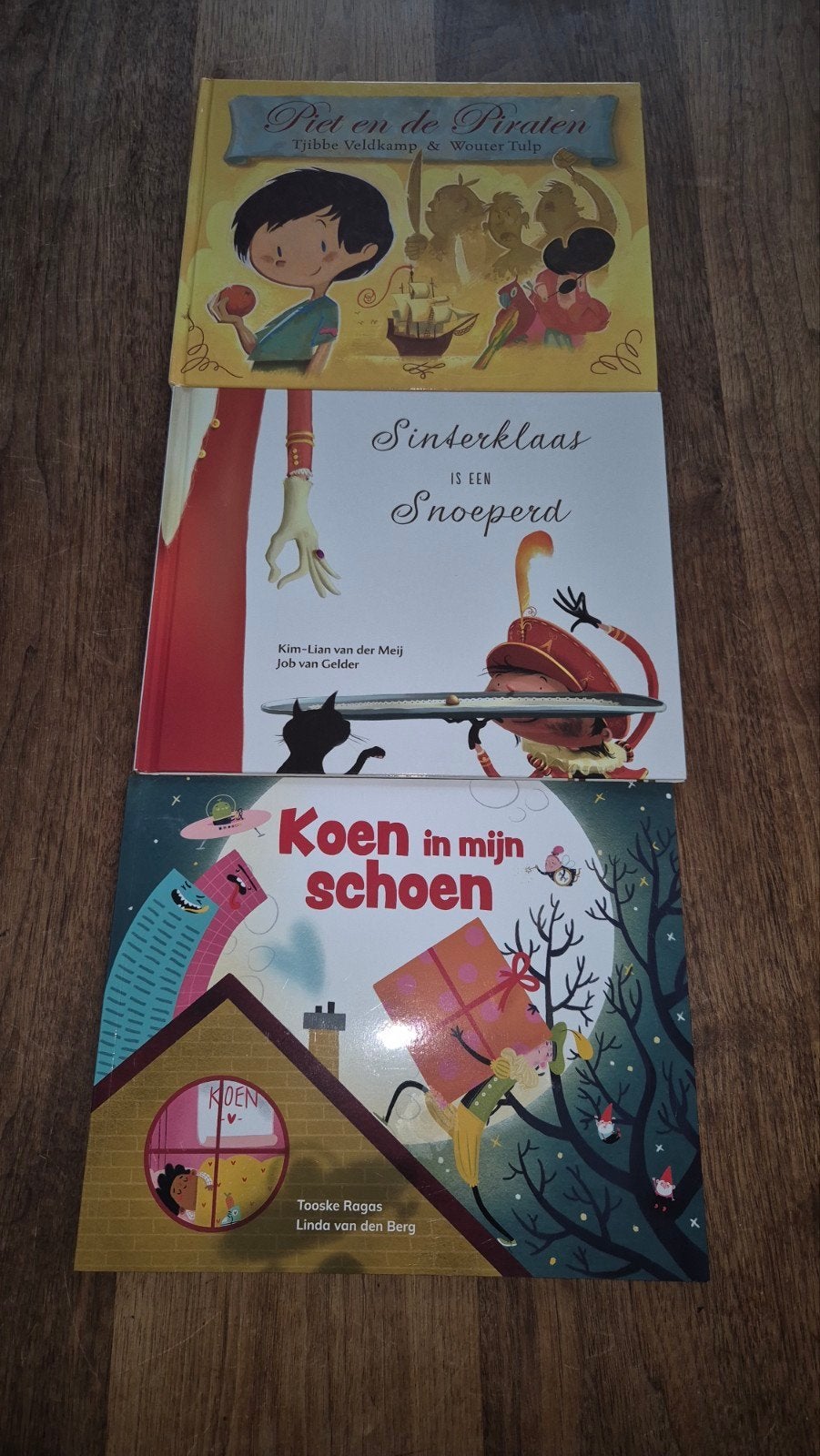 3 Sinterklaas boeken voor volop leesplezier, Ophalen of Verzenden, Zo goed als nieuw, Fictie algemeen