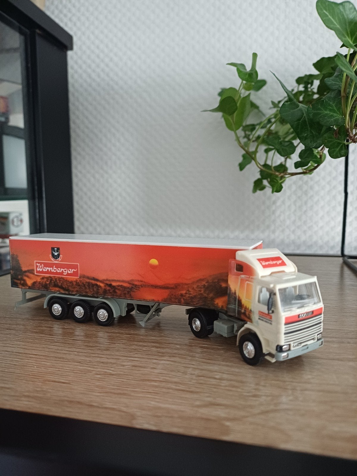 Herpa scania   wernberger, Ophalen of Verzenden, Zo goed als nieuw, Bus of Vrachtwagen, Herpa