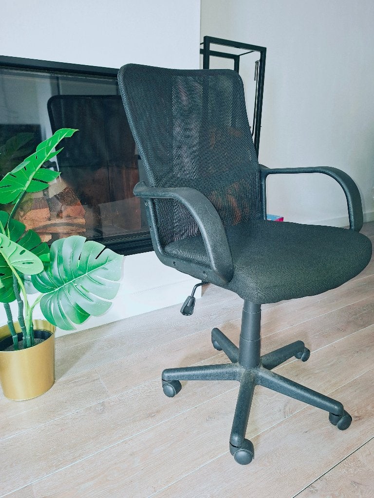 Ergonomic Office Chair | Mesh Back | Good Condition, Ophalen of Verzenden, Zo goed als nieuw, Zwart