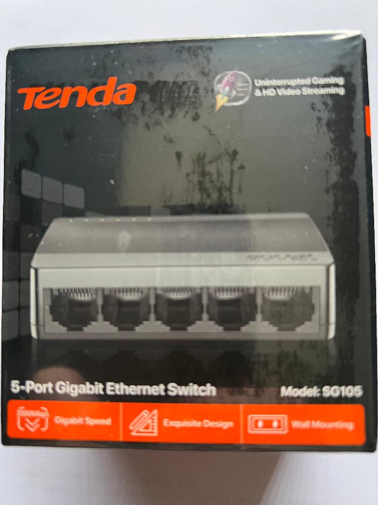 Ethernet switch, Ophalen of Verzenden, Nieuw