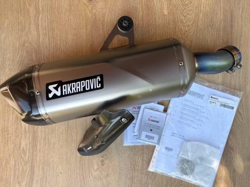 Akrapovic uitlaat voor BMW R 1250 GS en Adventure, Motoren, Ophalen of Verzenden, Nieuw
