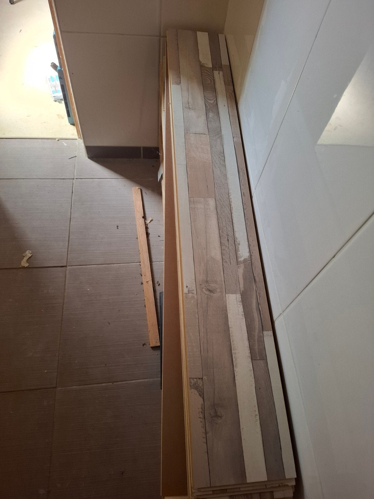 stapel laminaat, Ophalen, 50 tot 150 cm, 10 tot 30 cm, Hout