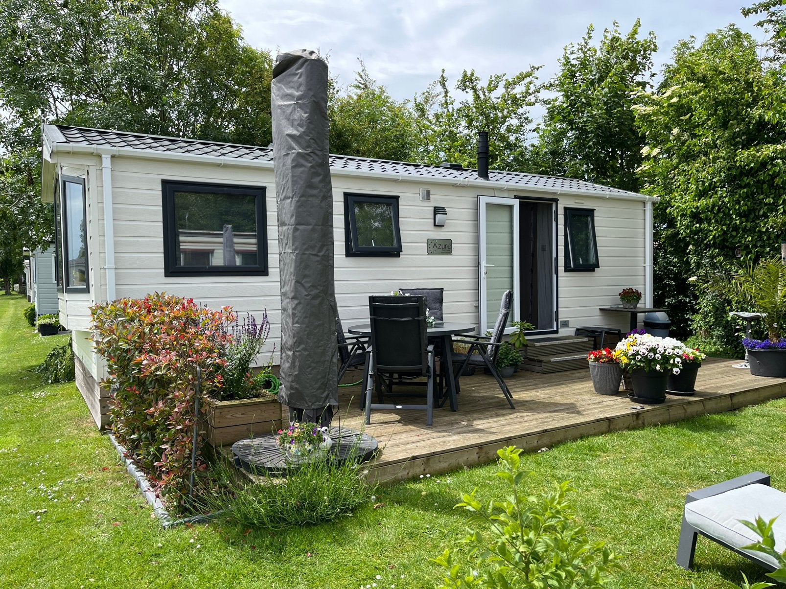 Chalet/stacaravan chaletpark de zeehoeve in harlingen