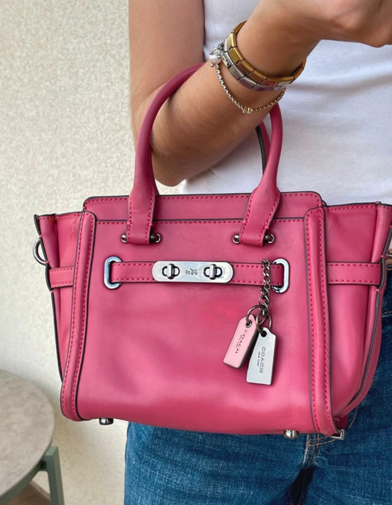 Coach Swagger 20 schoudertas roze leer, Sieraden, Tassen en Uiterlijk, Tassen | Damestassen, Ophalen of Verzenden, Zo goed als nieuw