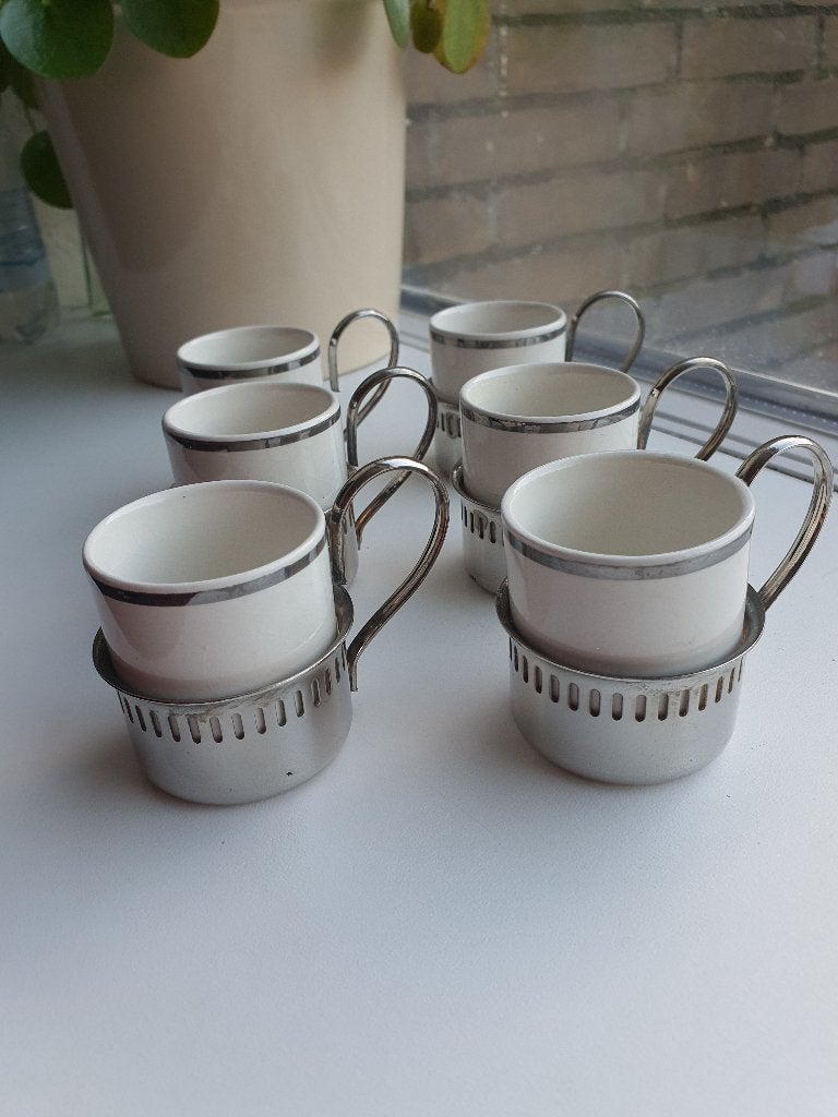 Vintage espresso kopjes set met metalen houders, Ophalen of Verzenden, Overige stijlen, Kop(pen) en/of Schotel(s), Glas