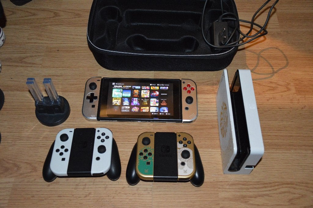 Nintendo Switch V2 Custom Shell + Veel games, Switch 2019 Upgrade, Met 2 controllers, Ophalen of Verzenden, Zo goed als nieuw