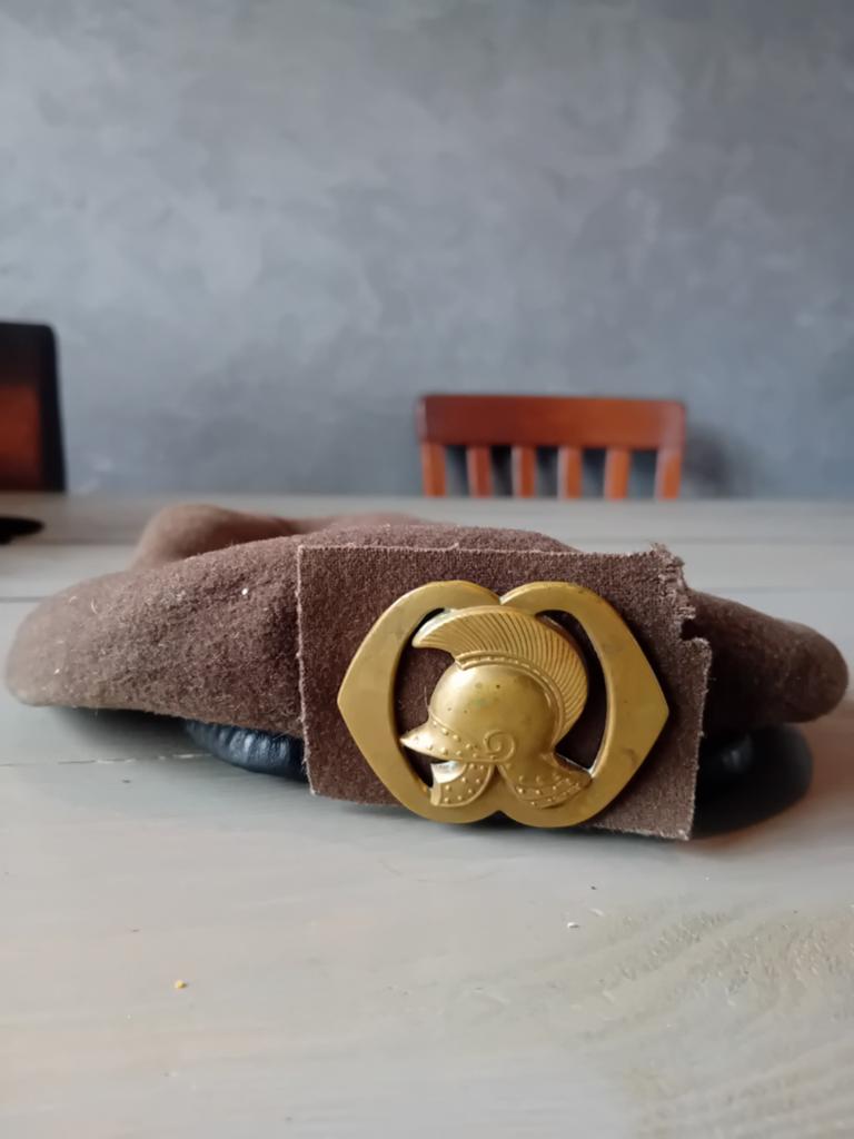Originele Nederlandse Koninklijke Landmacht Baret vd Genie, Verzamelen, Militaria | Algemeen, Ophalen of Verzenden, Landmacht