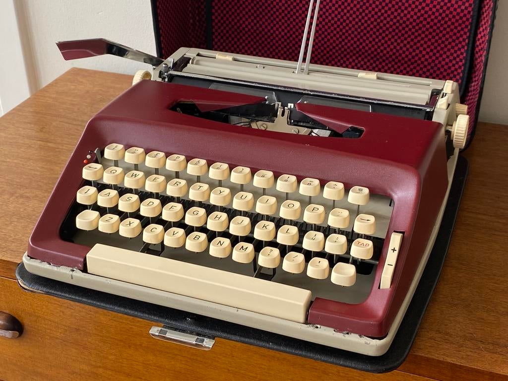 Maritsa 22 Typemachine, Ophalen, Gebruikt