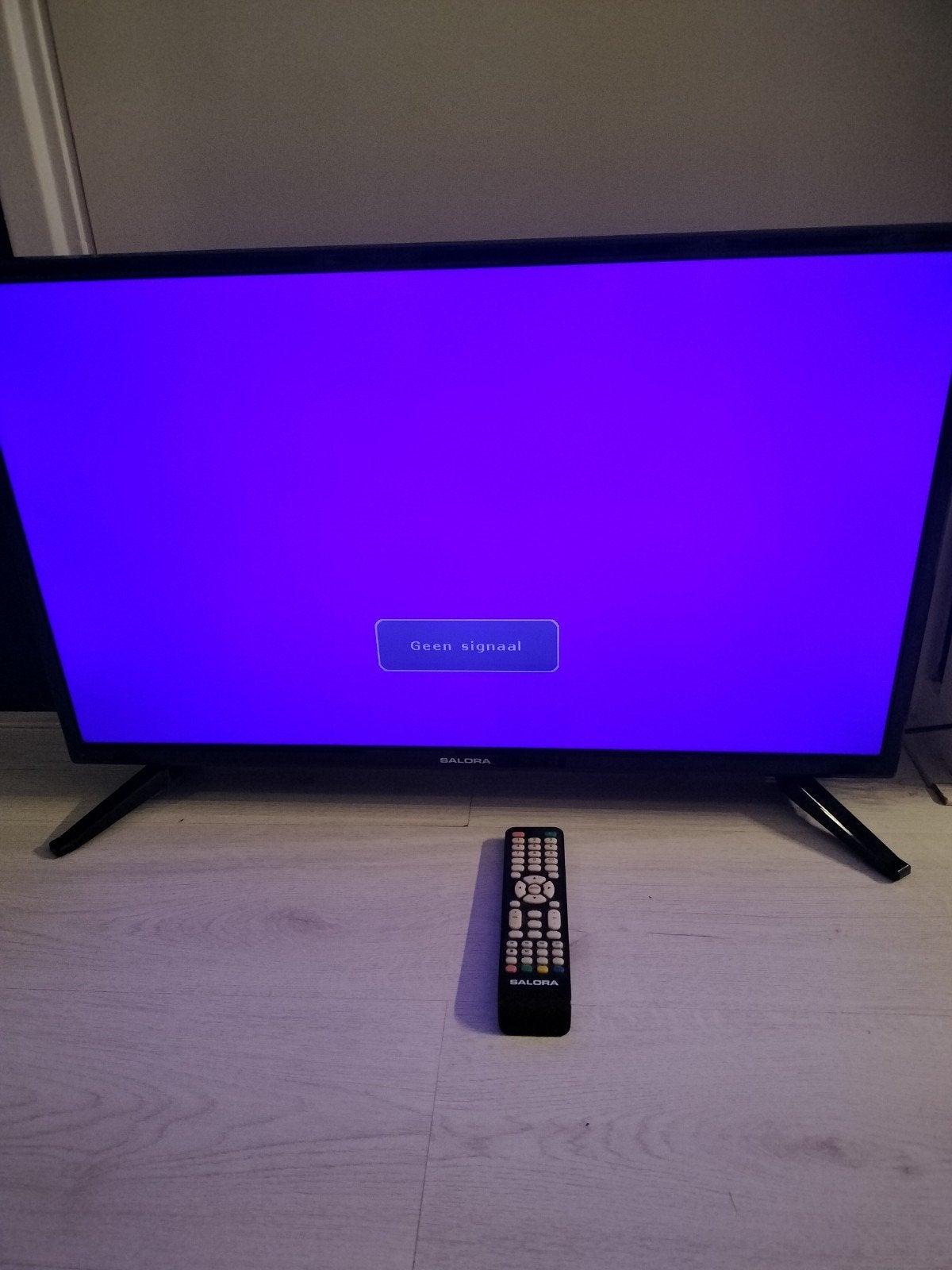 Salora tv 32 inch, Ophalen, 50 Hz, Overige merken