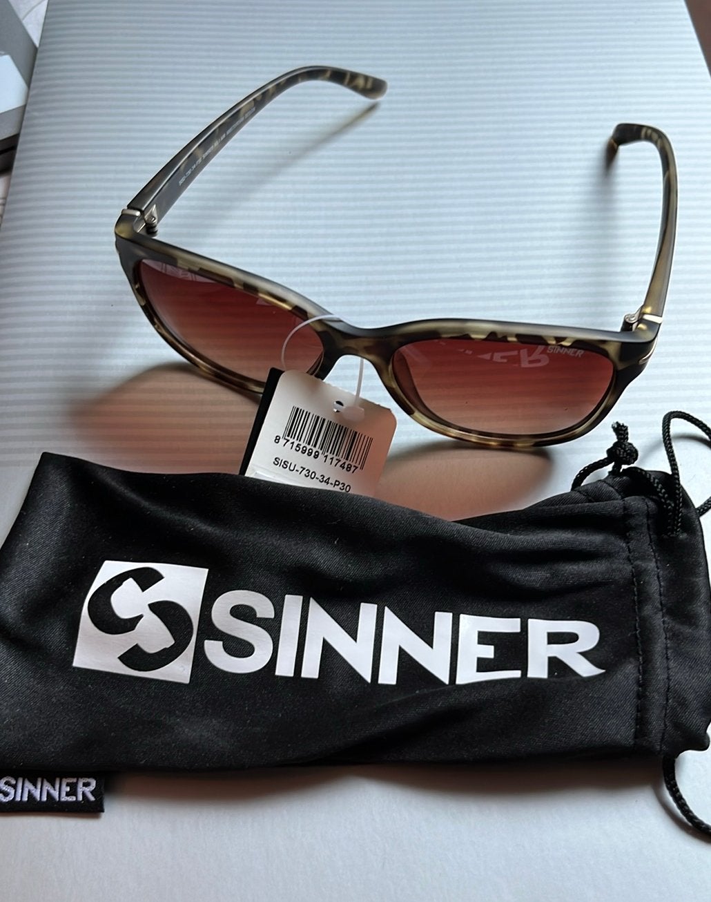 Sinner zonnebril nieuw met hoesje. Gepolariseerd bruin, Ophalen, Zo goed als nieuw, Bruin, Overige merken
