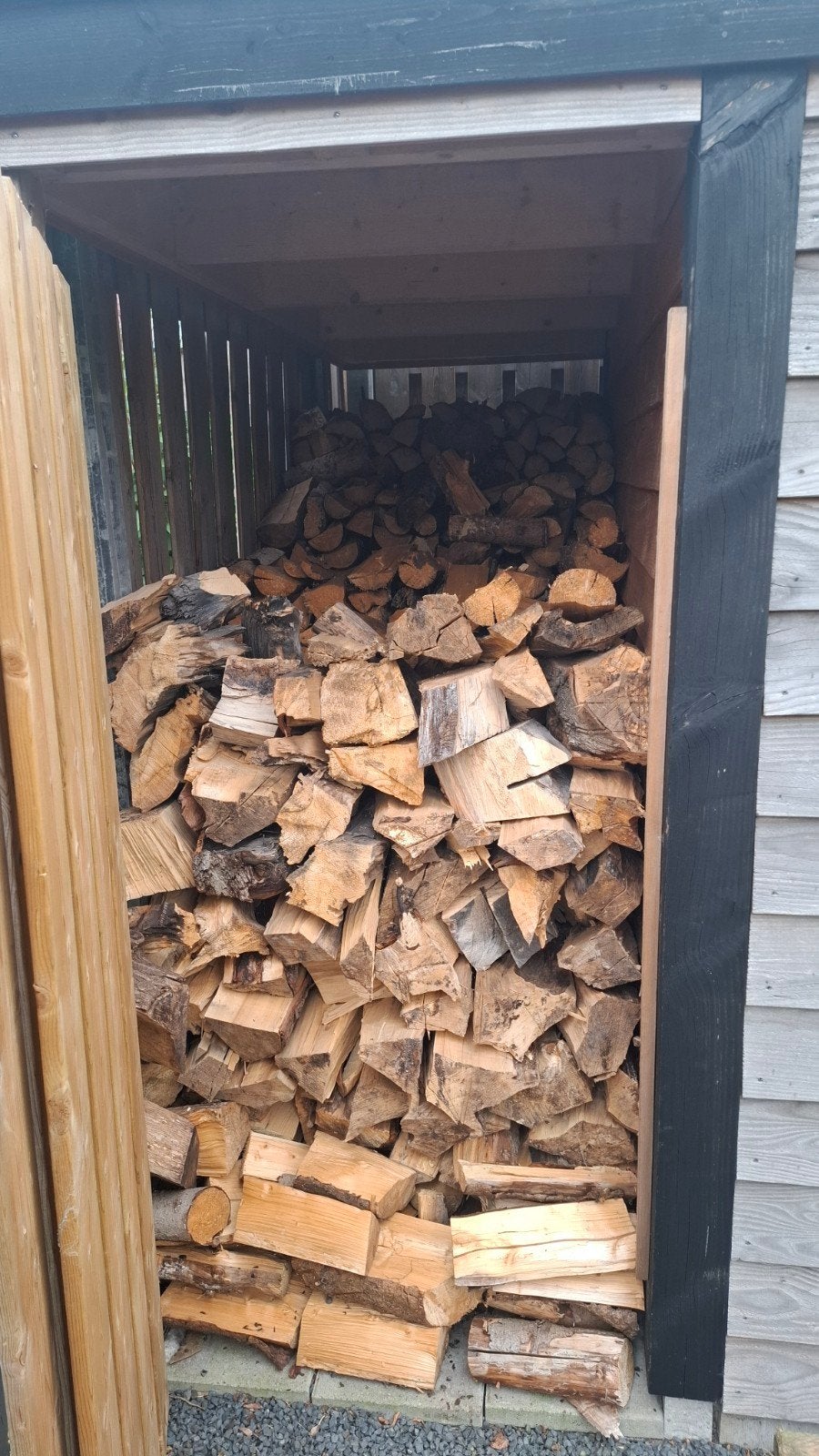Haard hout dennen / kastanje 5kuub, 3 tot 6 m³, Ophalen, Overige houtsoorten, Blokken
