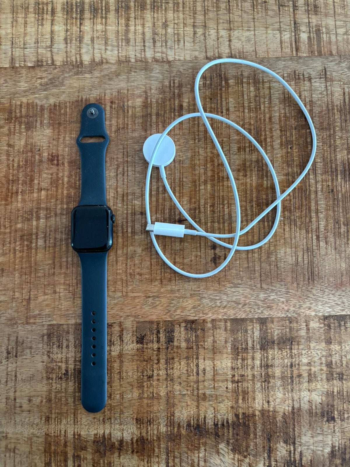 APPLE Watch SE 2022 40 mm Midnight/Aluminium/Midnight, Sieraden, Tassen en Uiterlijk, Smartwatches, Ophalen of Verzenden, Gebruikt