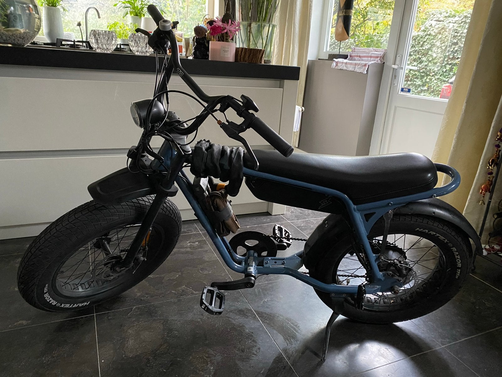 Super 73 Z-Miami Petrol Blue Fatbike - Zeer Goede Staat, Zo goed als nieuw, 59 cm of meer, 50 km per accu of meer, Ophalen