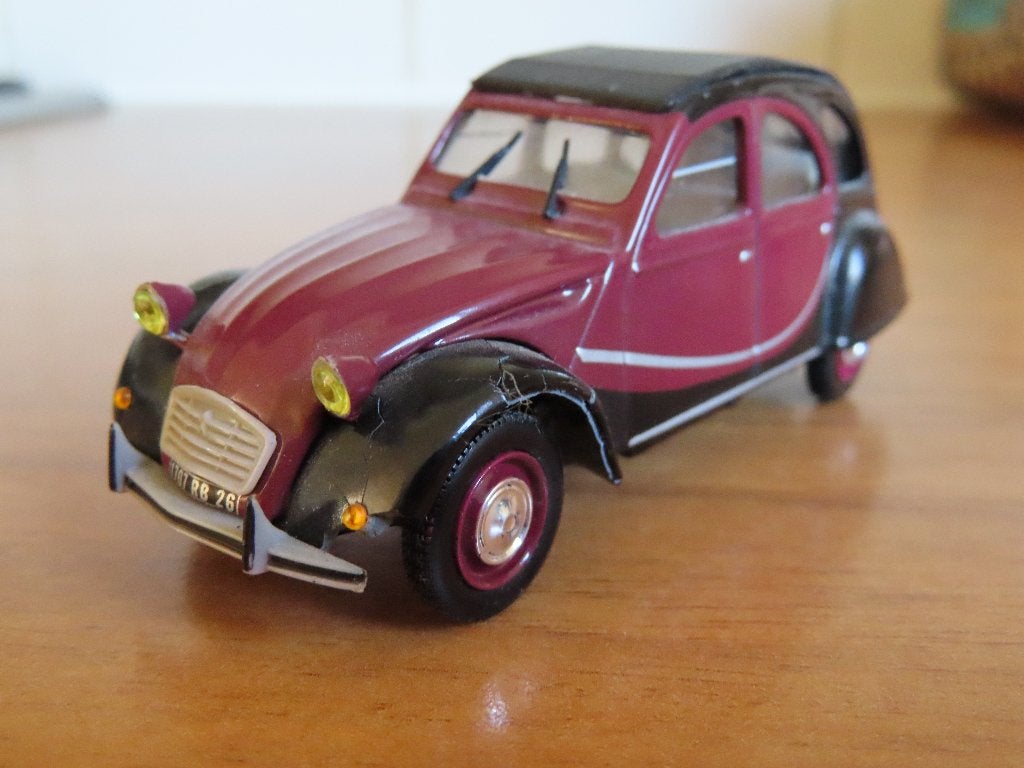 Schaalmodel Citroen 2CV6 Charleston 1;43 Norev, Ophalen of Verzenden, Gebruikt, Auto, Norev