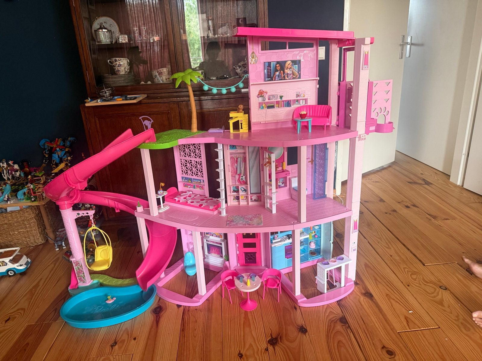 Barbie Droomhuis met accessoires, Ophalen, Zo goed als nieuw, Barbie