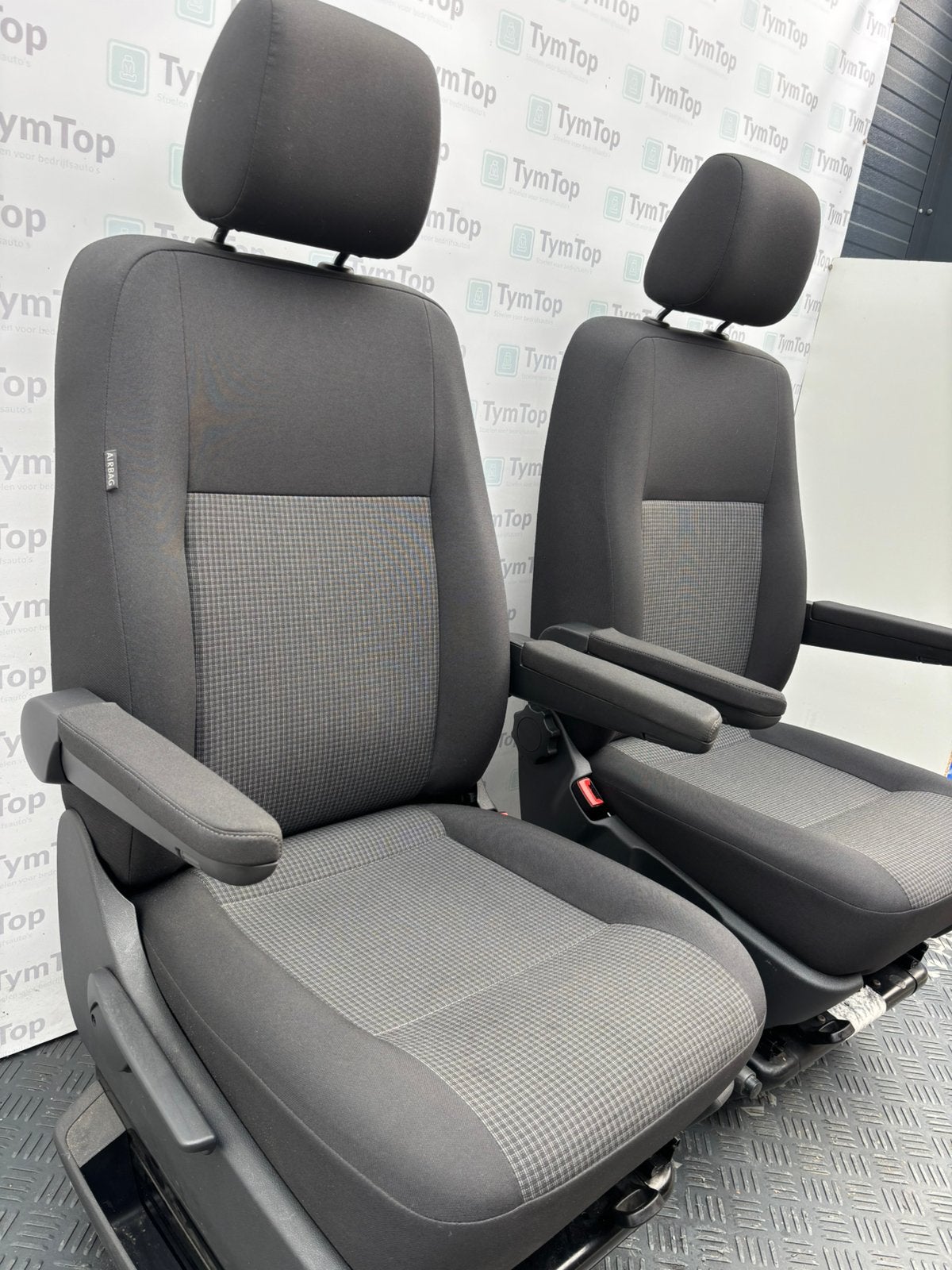 Stoelen Volkswagen Transporter T6 T5  links recht voor, Tymtop5@gmail.com, 3161ek, Volkswagen, Tymtop