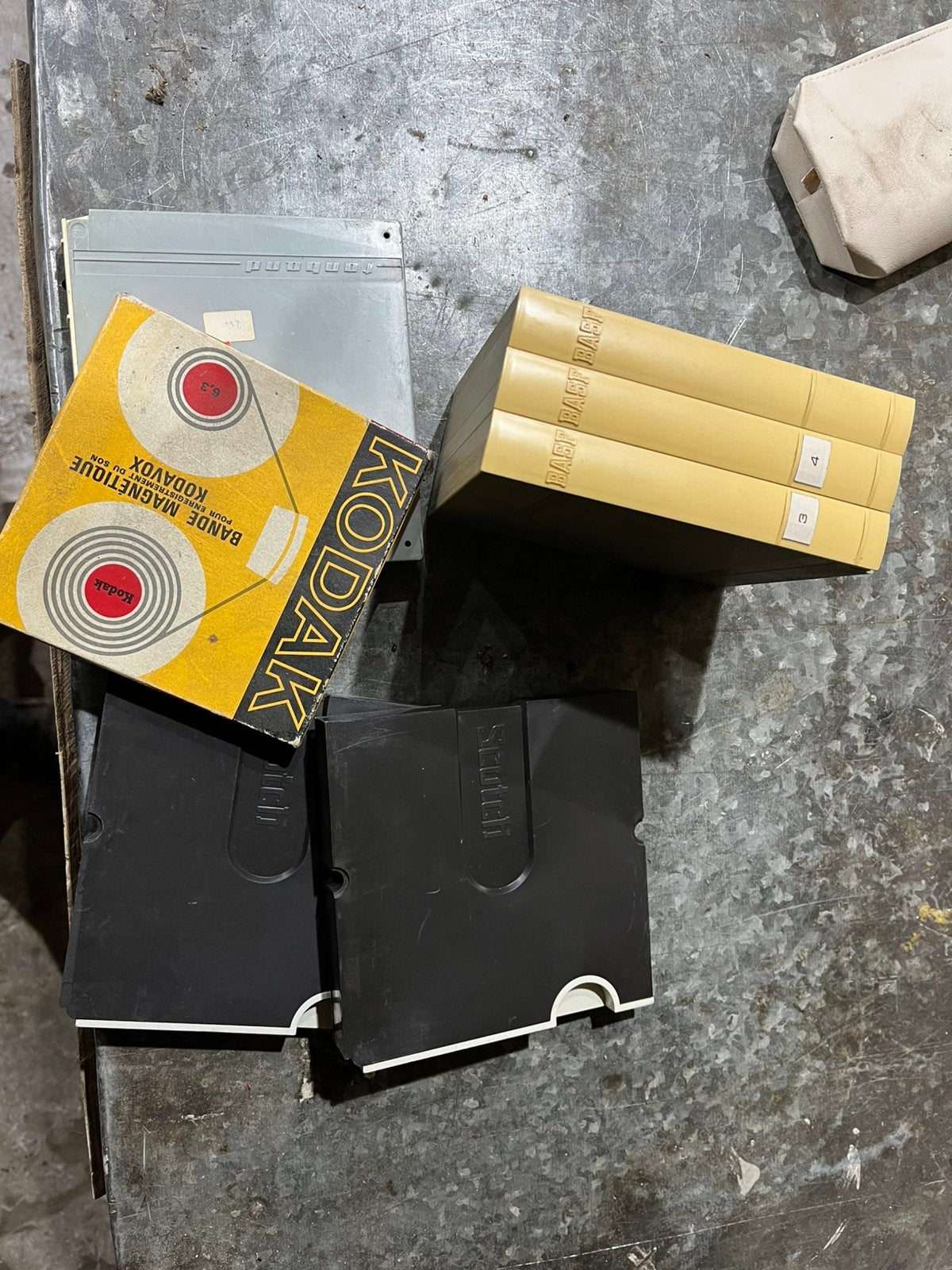 Bandrecorder saba, Ophalen, Bandrecorder