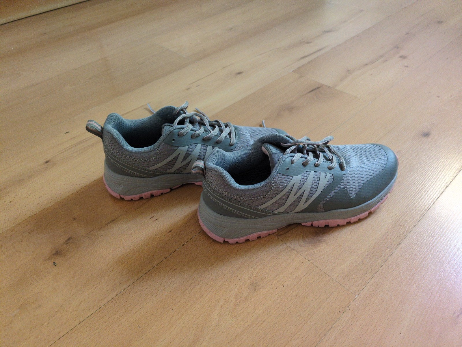 Wandelschoenen Mountain Peak, Ophalen of Verzenden, Zo goed als nieuw, Schoenen