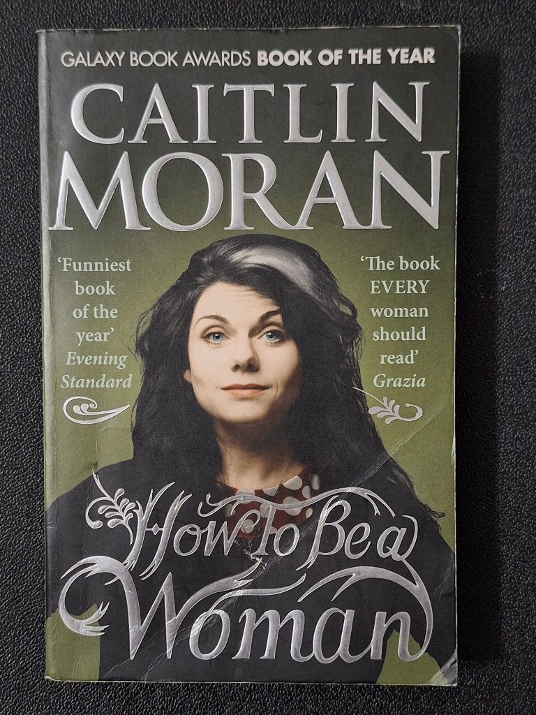 How to Be a Woman - Caitlin Moran (English book), Ophalen of Verzenden, Zo goed als nieuw