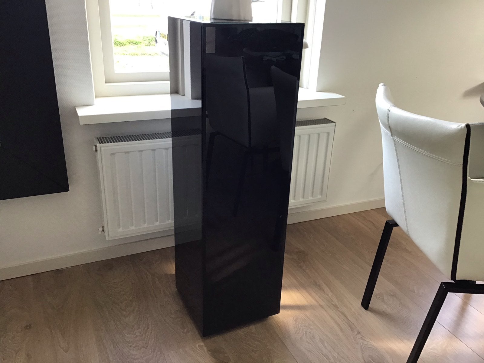 Zwarte hoogglans zuil 102x30 cm, Huis en Inrichting, Ophalen, Zo goed als nieuw
