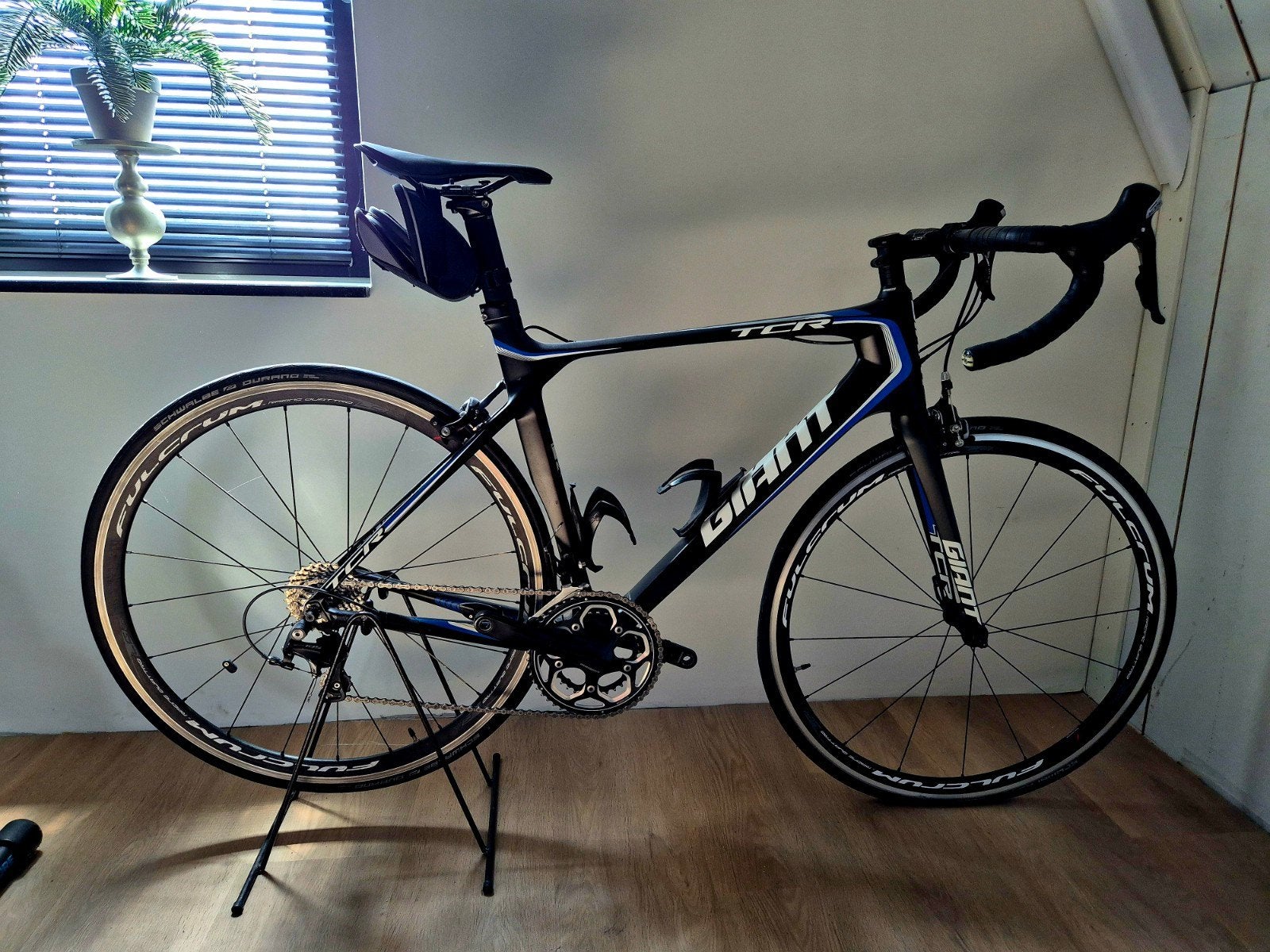 Giant TRC racefiets full carbon shimano 105, Fietsen en Brommers, Fietsen | Racefietsen, Ophalen, Carbon, Giant, Zo goed als nieuw
