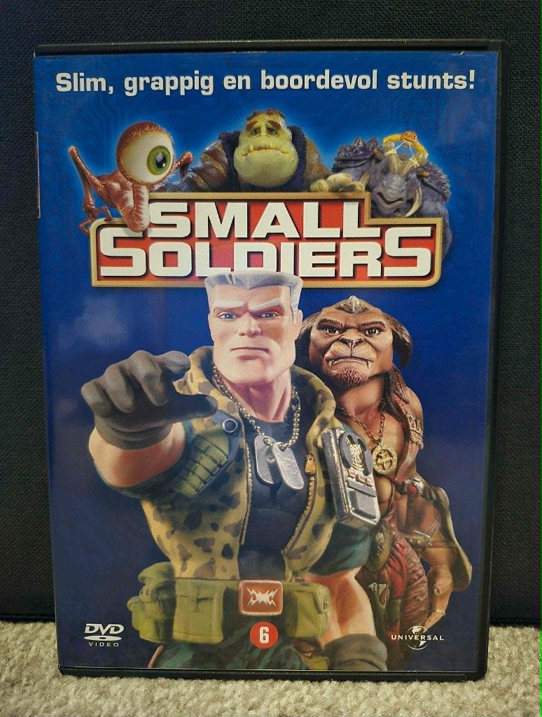 Small Soldiers (gregory smith / 1998), Vanaf 6 jaar, Ophalen of Verzenden, Zo goed als nieuw, Fantasy