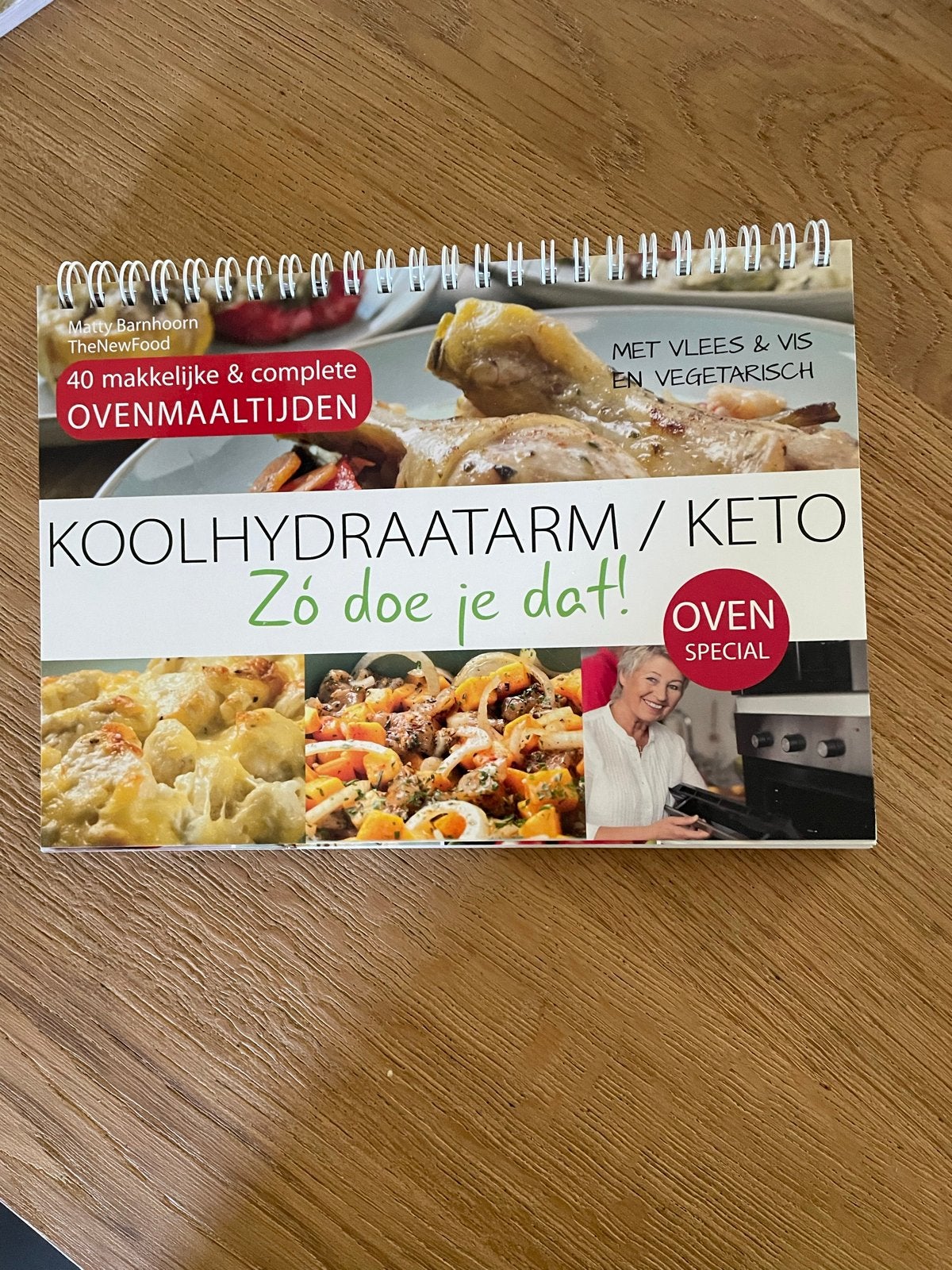 Koolhydraatarm Keto Kookboek - Diverse Specials, Hoofdgerechten, Verzenden, Zo goed als nieuw, Gezond koken