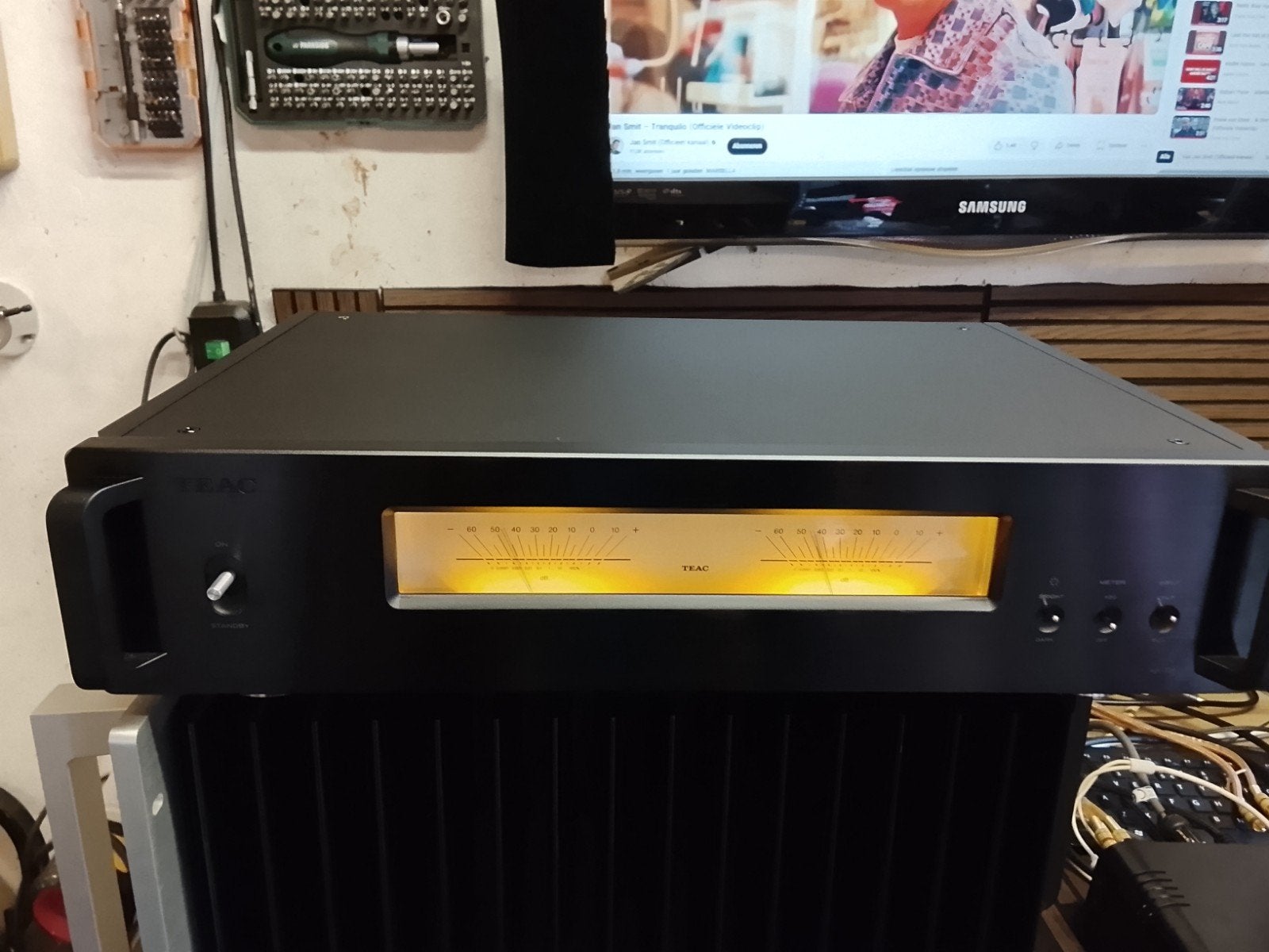 TEAC AP-701 Stereo Eindversterker - Hoogwaardige Audio, Overige merken, Gebruikt, Ophalen of Verzenden, 120 watt of meer