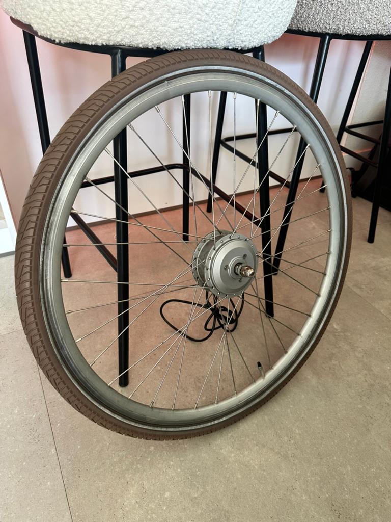 Vogue elektrische fiets voorwiel met voorwielmotor 28 inch, Fietsen en Brommers, Fietsonderdelen, Gebruikt, Aluminium, Ophalen