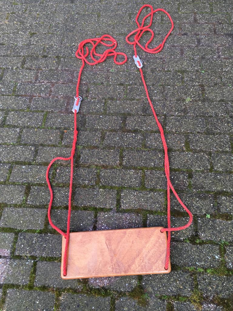 Schommelplankje, hout met sterke touwen, Ophalen of Verzenden, Gebruikt, Schommel