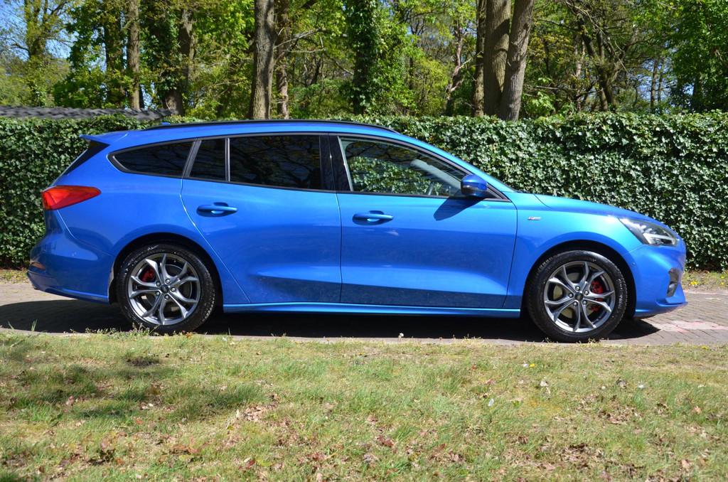Ford Focus Wagon 1.5 EcoBlue ST Line X Business Navi/Led/Pdc, Stof, Gebruikt, 4 cilinders, Blauw