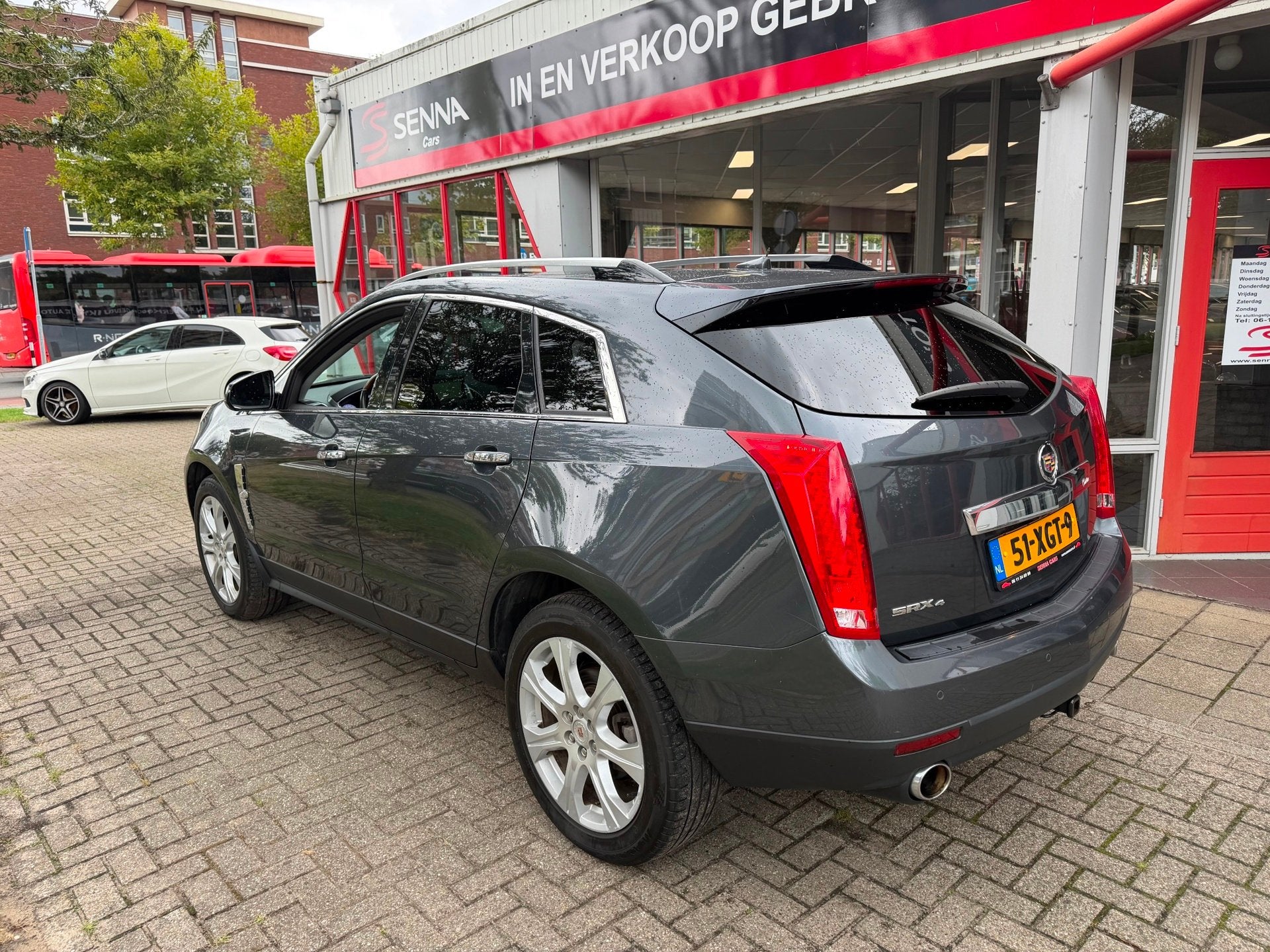 Cadillac SRX 3.0 V6 AWD Sports Luxury - Pano - DVD - Inr Mog, Automaat, Euro 5, Zwart, Vierwielaandrijving