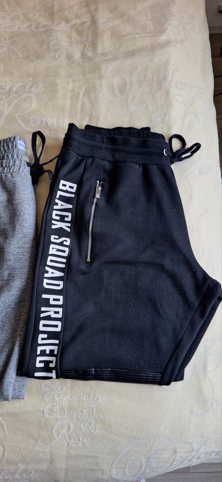 Heren joggingbroek - Zwart 'Black Squad Projects' & Grijs, Black Squad Projects, Ophalen of Verzenden, Gedragen, Meerkleurig