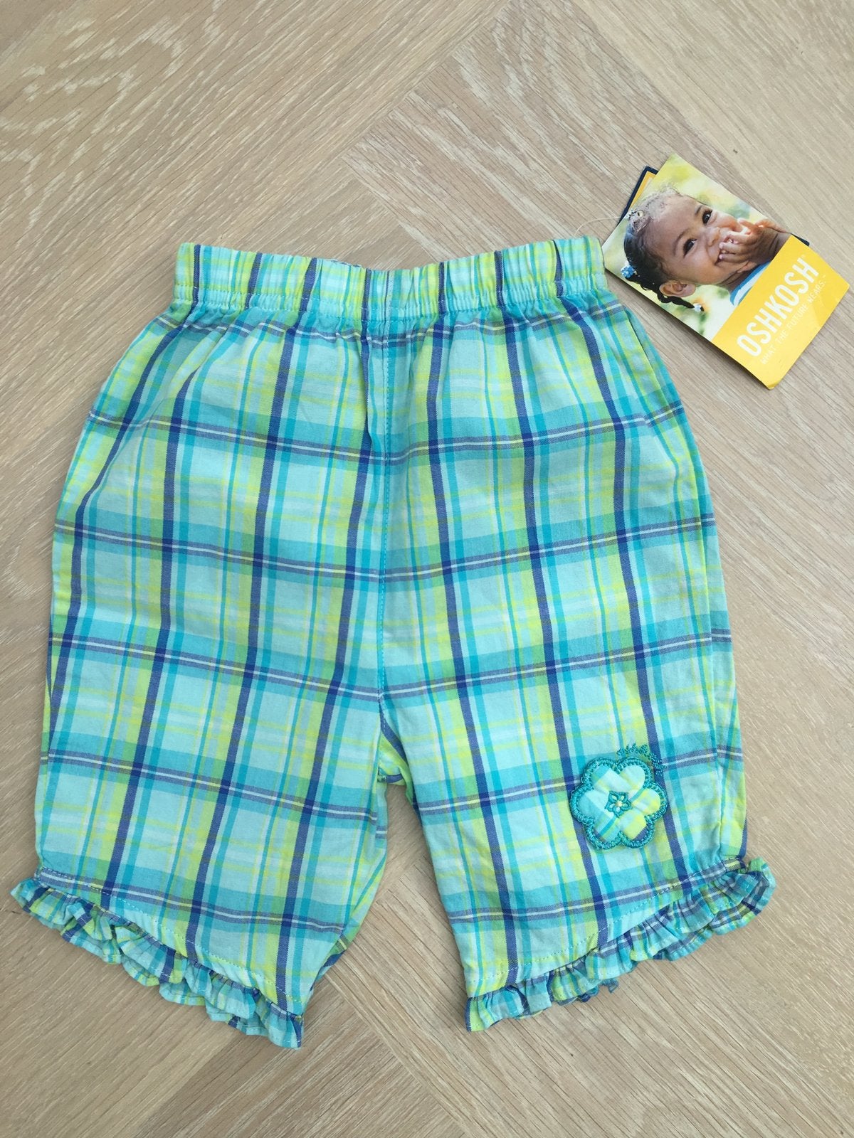 NIEUW met kaartje: capri broek van OshKosh maat 3-6 mnd / 56, Ophalen of Verzenden, Nieuw, Meisje, Broekje