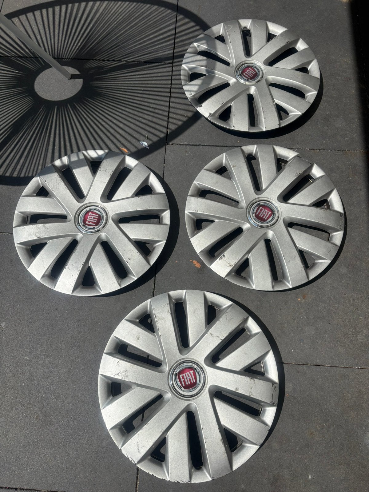 Gebruikte Wieldoppen fiat 14 inch, Auto diversen, Wieldoppen, Ophalen, Zo goed als nieuw