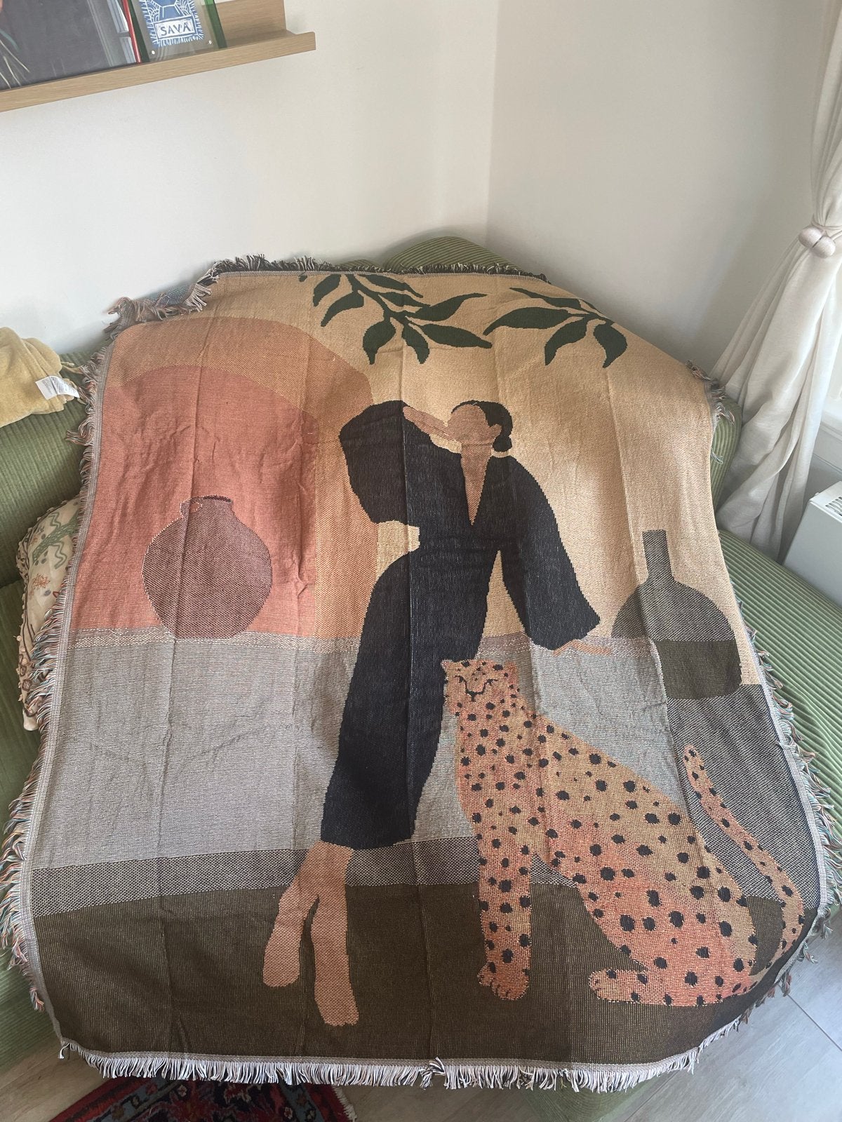 Wandkleed / sprei met vrouw en cheetah - 130x160cm, Huis en Inrichting, Woonaccessoires | Plaids en Woondekens, Ophalen of Verzenden
