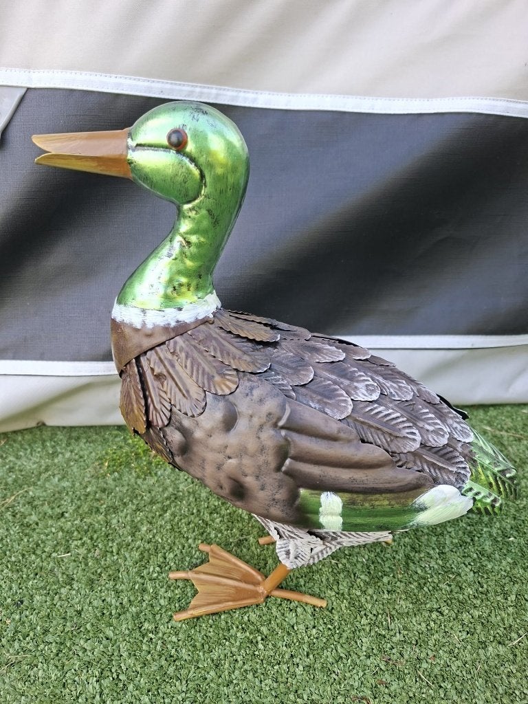 Metalen eend (woerd), Ophalen of Verzenden, Nieuw, Metaal, Dierenbeeld
