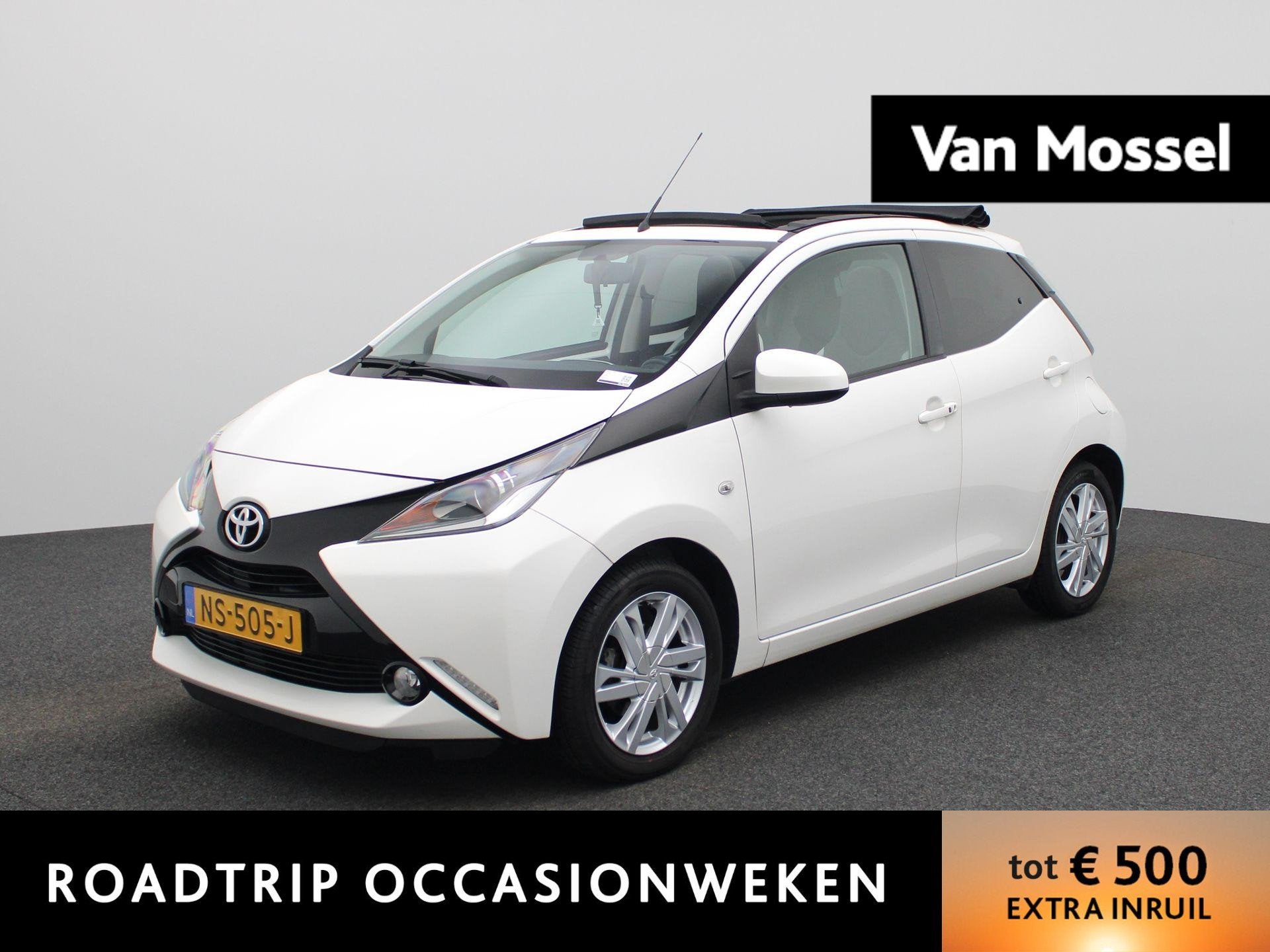 Toyota Aygo 1.0 VVT-i x-wave | Cruise Control | Achteruitrij, Auto's, Voorwielaandrijving, 12 maanden, Stof, Gebruikt