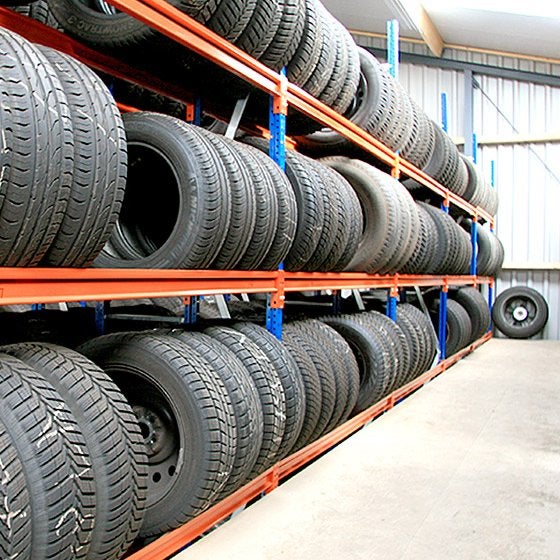 2e hands banden 13 t/m 17 inch €10 p/st (volledige overname), Ophalen, Gebruikt, 13 inch, Band(en)