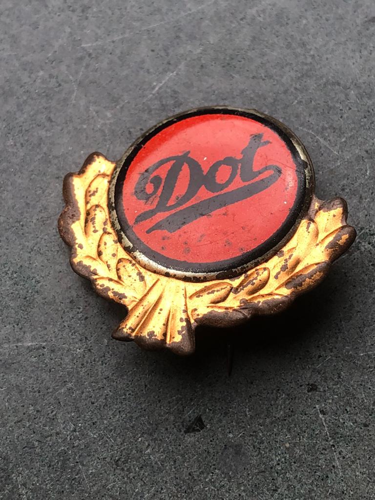 Speldje Dot Motor-cycle Great Britain, Ophalen of Verzenden, Gebruikt, Overige onderwerpen, Speldje of Pin