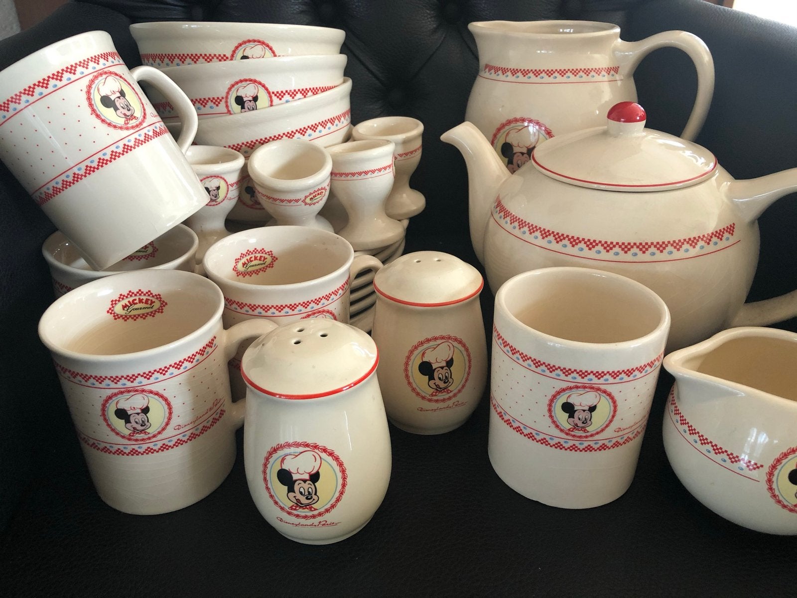 33 Delig Disney servies met Mickey Mouse opdruk, Ophalen, Gebruikt
