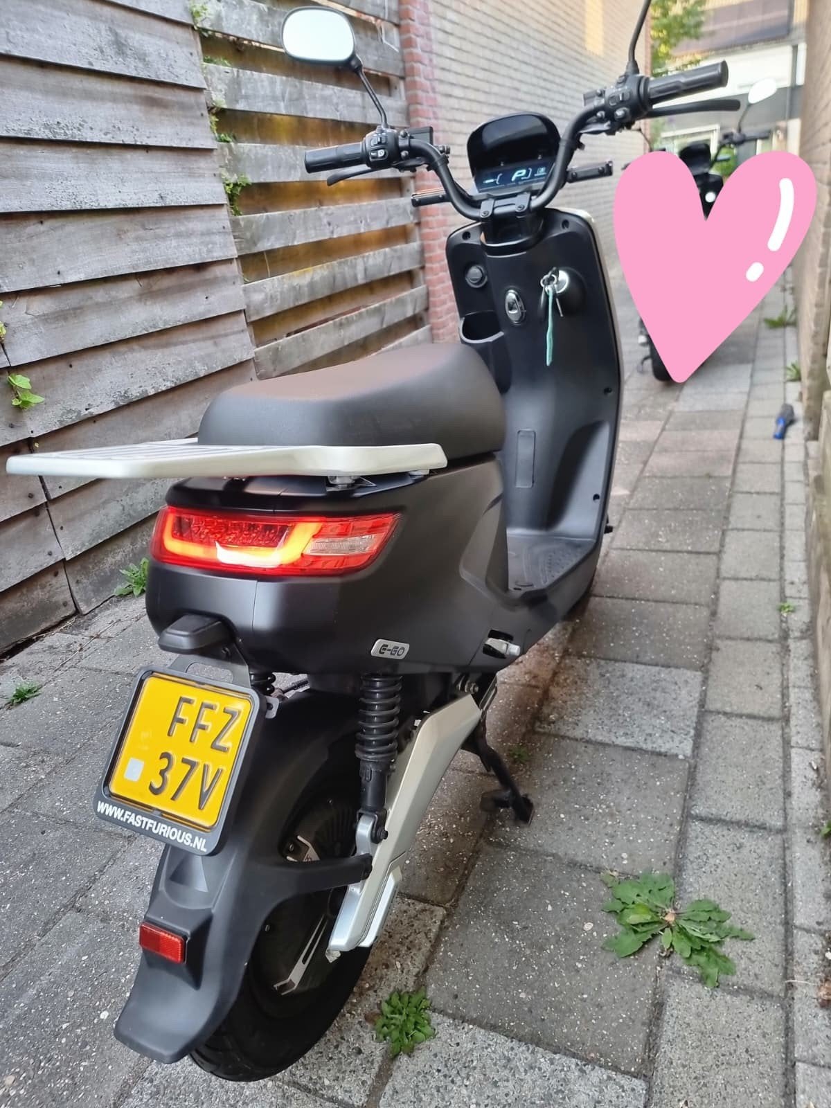 IVA E-GO S4 E- Scooter 45 km/u | 875 km | Zeer nette staat, Elektrisch, Zo goed als nieuw, Ophalen, Overige merken